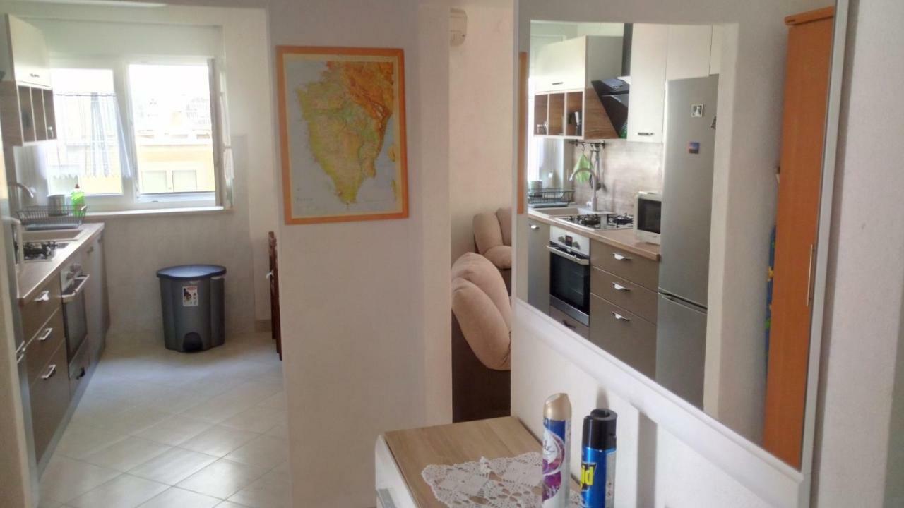 Prenc App Rovinj Exterior foto
